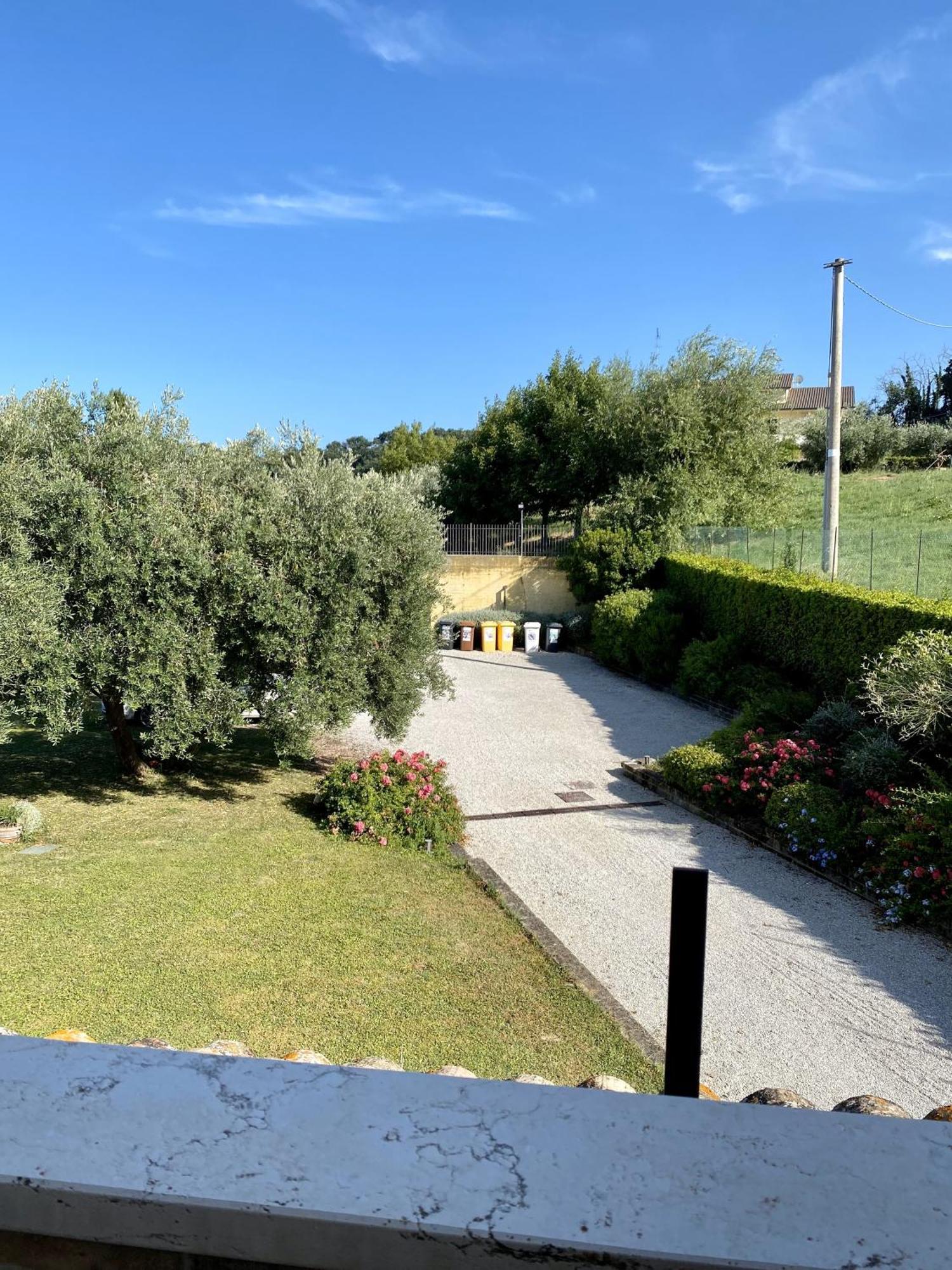 Cumana Blu Apartments Campofilone Exterior foto